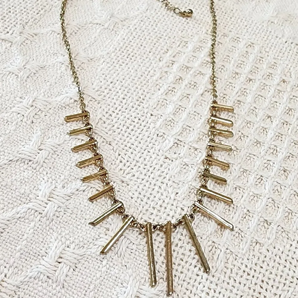 Shiny Gold Finish Fan Drop Dressy Lightweight Unbranded 20